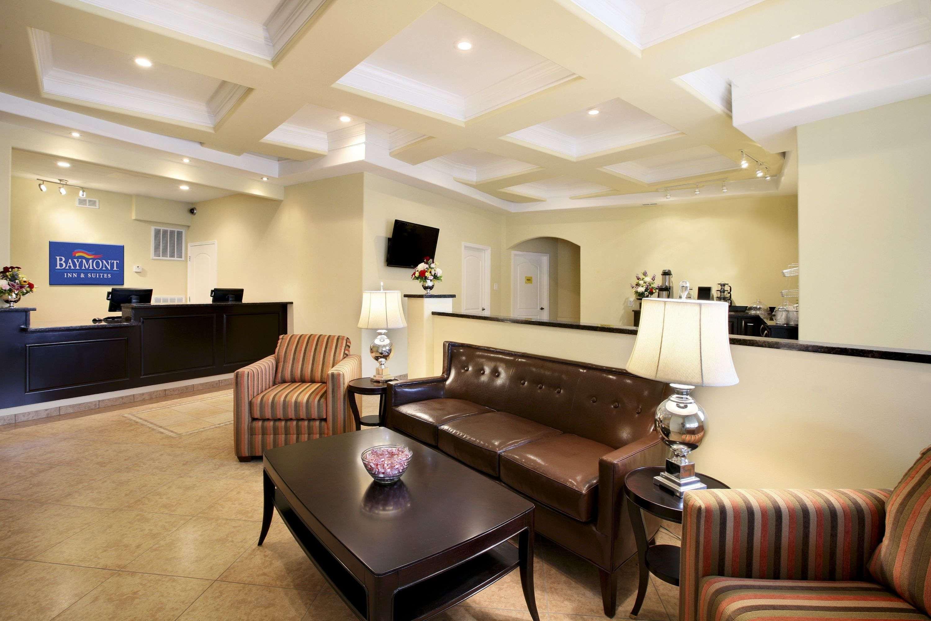 Baymont Inn & Suites Chocowinity/Washington Экстерьер фото